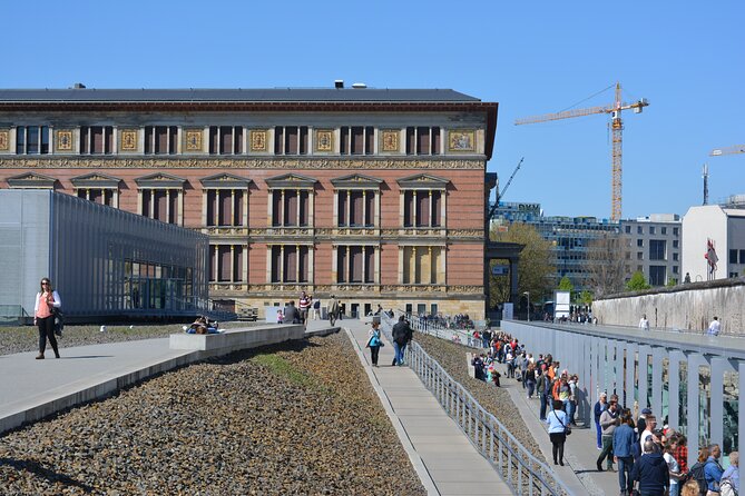 Explore Berlin History and Highlights Sightseeing Walking Tour - Fuhrerbunker and the end of Hitler’s rule
