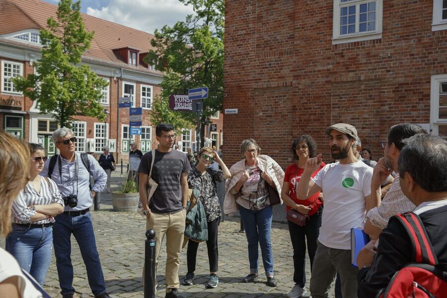 From Berlin: Potsdam Half-Day Tour in Spanish - Key highlights to look for before you go