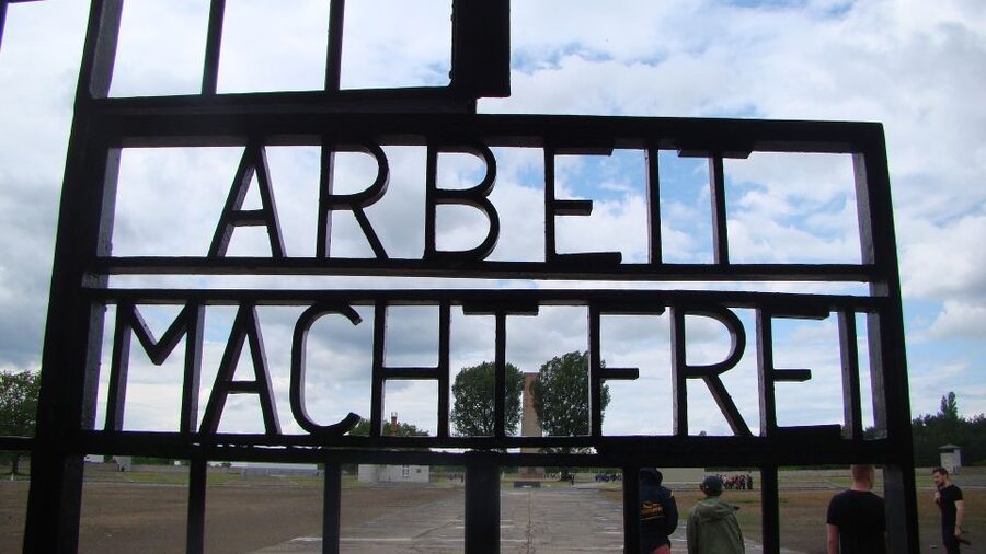 From Berlin: Sachsenhausen Concentration Camp Day Trip - The point of Sachsenhausen from Berlin, and what you are really walking through