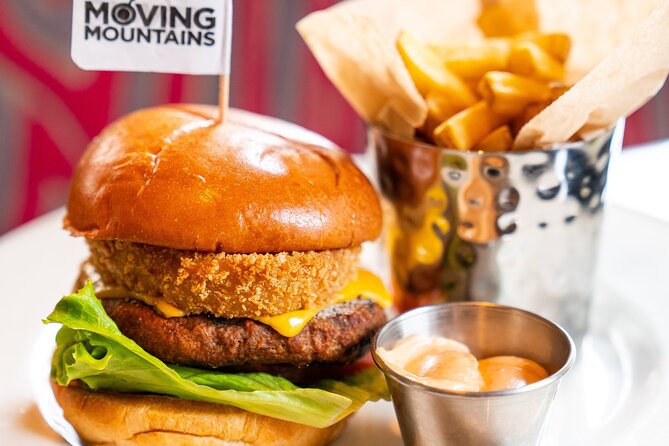 Hard Rock Cafe Berlin With Set Lunch or Dinner - Memorabilia, the shop, and the best way to plan your walk after dinner