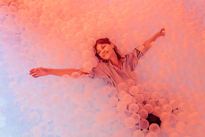 IKONO Berlin Immersive Experience - Inside IKONO Berlin: 14+ Play Rooms in One Self-Paced Loop