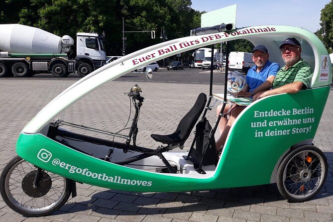 Individual City Tour - Rickshaw Sightseeing in Berlin - A Stop-by-Stop Route from Alexanderplatz to the Courtyards of Hackesche Höfe