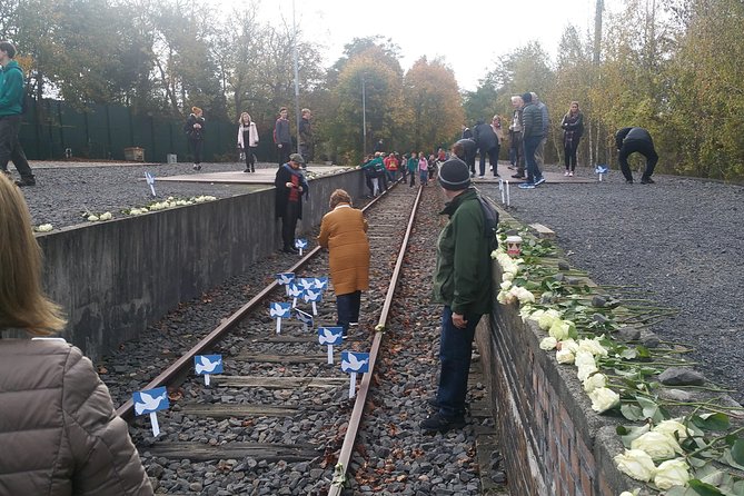 Jewish Berlin Extended (private Walking tour - 5 Hours) - Stop 2: Denkmal Rosenstraße and the women’s protest against transports