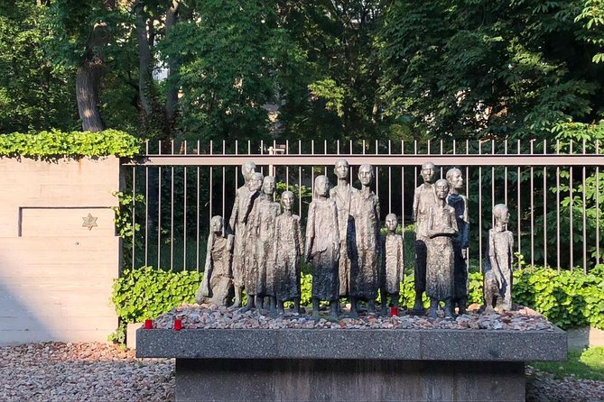 Jewish Berlin Extended (private Walking tour - 5 Hours) - Stop 4: Museum Blindenwerkstatt Otto Weidt and survival through action