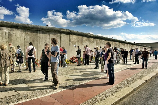 Kreuzberg Private Walking Tour: Immigrants, Artists & Hipsters - Why SO36 and Kreuzberg feel like Berlin in motion