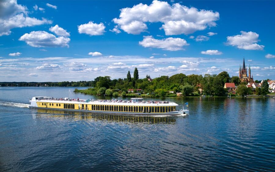 Potsdam by Boat: Island Cruise - Why a Potsdam boat cruise works so well on a half-day
