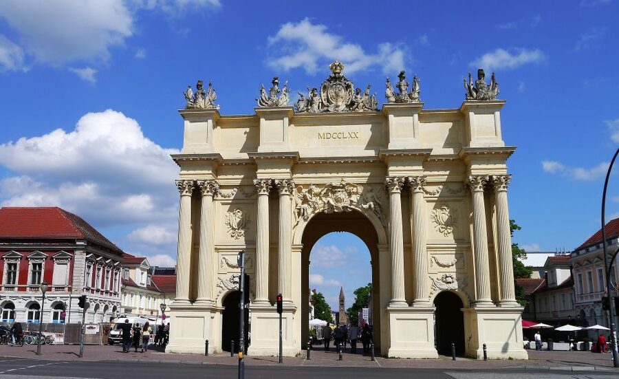 Potsdam: Outdoor Escape Game - Turning Potsdam Into a Clue Board: How the Route Plays Out