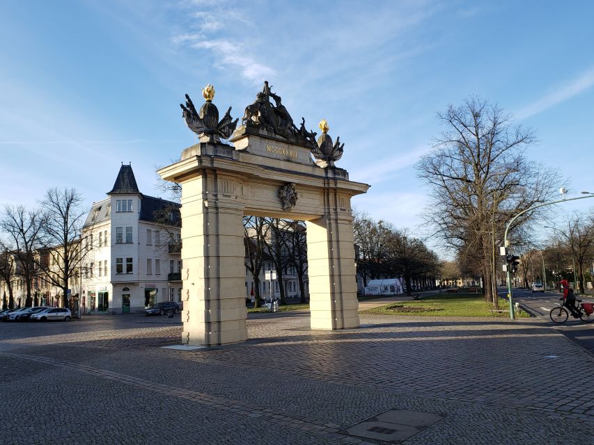 Potsdam: Private Walking Tour of Potsdam and Sanssouci - Key points to know before you walk