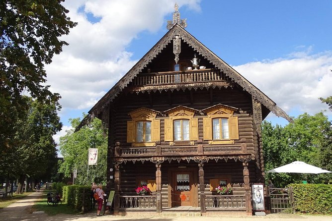 Potsdam Tour from Berlin With Guided Sanssouci Palace Visit - Key highlights to look for