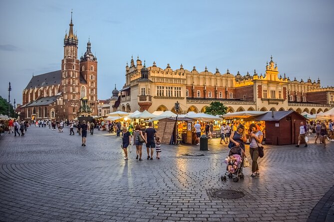 Private 3-Day Tour from Berlin to Krakow Auschwitz Poland - Key Points to Know Before You Go