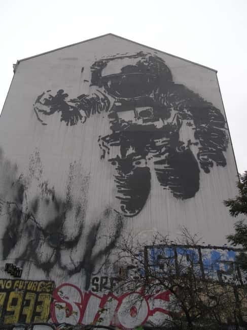Private Alternative Berlin Tour -Murals, Graffiti and Squats - Why Berlin’s graffiti and squats are not separate topics