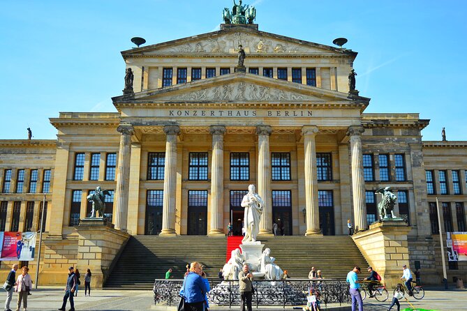 Private Berlin: Iconic Sights and Hidden Gems Walking Tour - A private Berlin route that links division to reunification