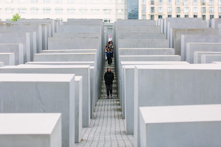 Private Highlights of Berlin Bike Tour - Escape Attempts Stories, Techniques, and the Human Scale of Risk