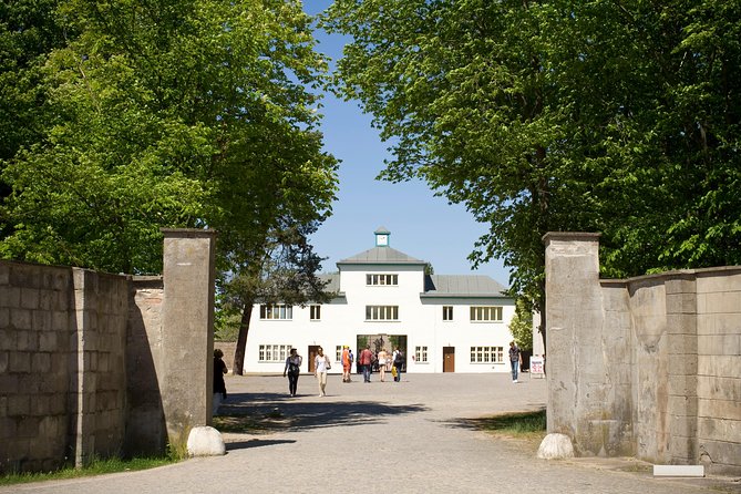 Private Sachsenhausen Concentration Camp tour with train - Oranienburg first: the town connection most people skip