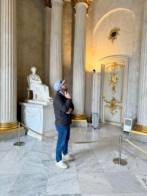 Private Sightseeingtour im Taxi nach Potsdam und Sanssouci - Sanssouci Palace: Frederic the Great’s Rococo rooms, 8 spaces, big atmosphere