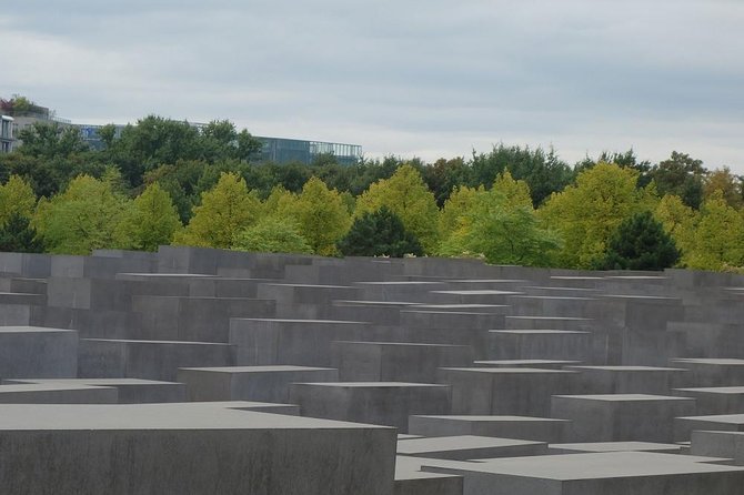 Private Tour: Jewish Heritage Walking Tour of Berlin - Stop 1: Hackesche Höfe on Rosenthaler Straße