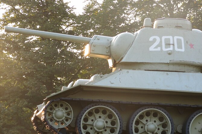 Private Walking Tour: World War 2 and Cold War Sites in Berlin - Key things to know before you go