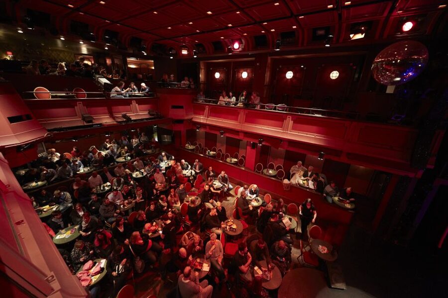 Quatsch Comedy Club Berlin: Die Late Night Show - Quatsch Comedy Club Berlin, and Why the 22:15 Start Works