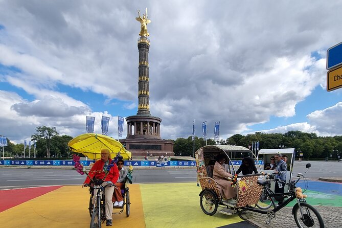 Rickshaw Sightseeing City Tours Berlin - Rikscha Tours - Stop by stop: Brandenburg Gate, Reichstag, and the German Chancellery