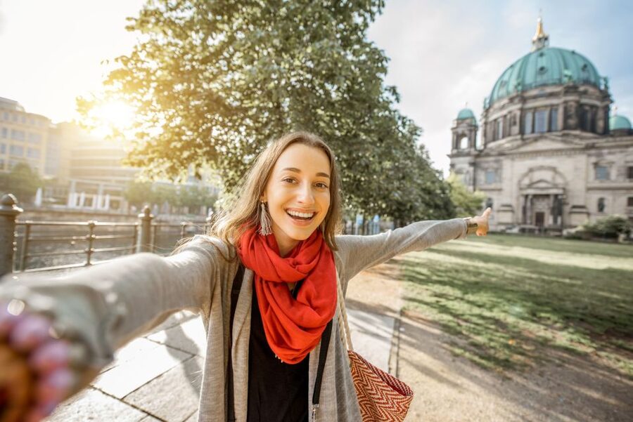 Skip-the-line Berlin Cathedral and Old Town Private Tour - What it feels like in a private tour group