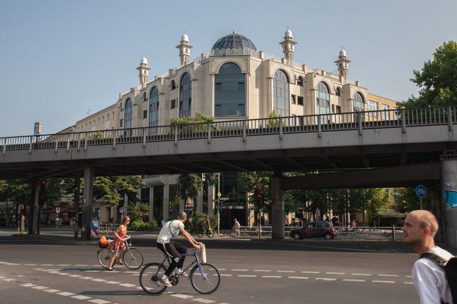 Small Group Tour: "Wild Kreuzberg" - Price and Group Size: What $24 Buys You