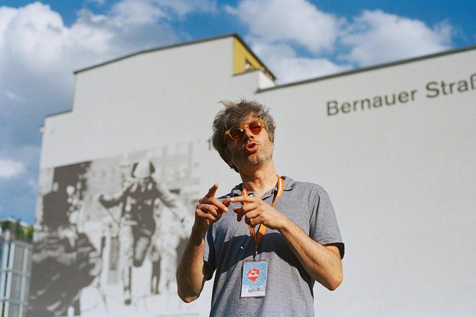 Small Group Walking Tour of East Berlin with a French Guide - Why Potsdamer Platz to the Berlin Wall makes this route click