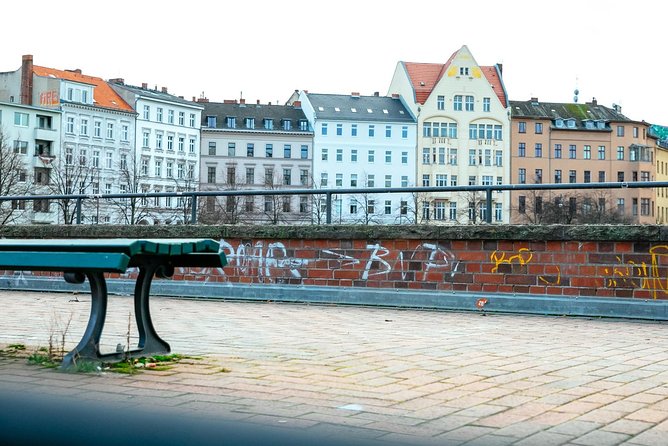 The 10 Tastings of Berlin Kreuzberg Private Food Tour With Locals - Starting in Kreuzberg: classics, guacamole chips, and beer