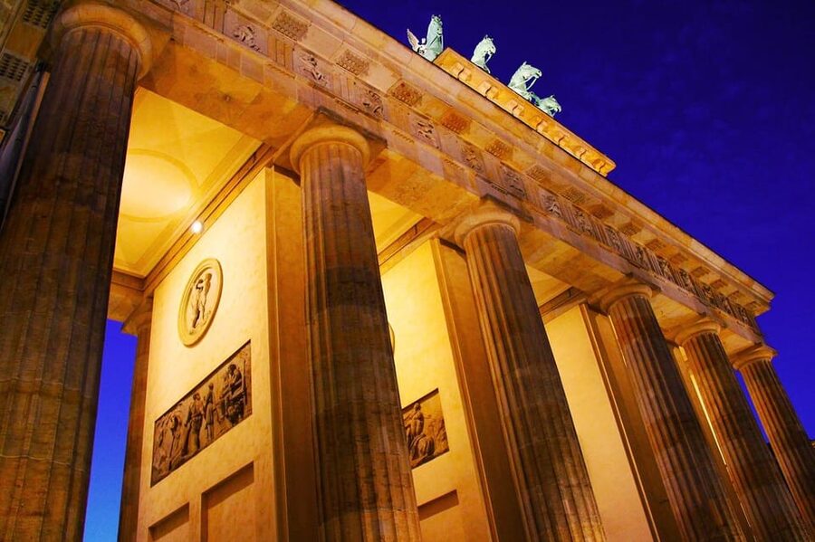 The Best of Berlin Private Guided Tour - Museum Island: where Prussia, royal power, and major museums meet