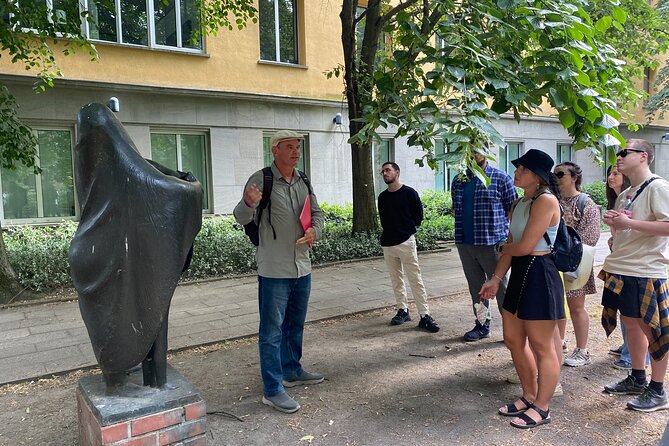 The Old Berlin Tour: Travel Through Time With a Historian - Getting there: Espresso House start and the easy ending at Berlin Cathedral