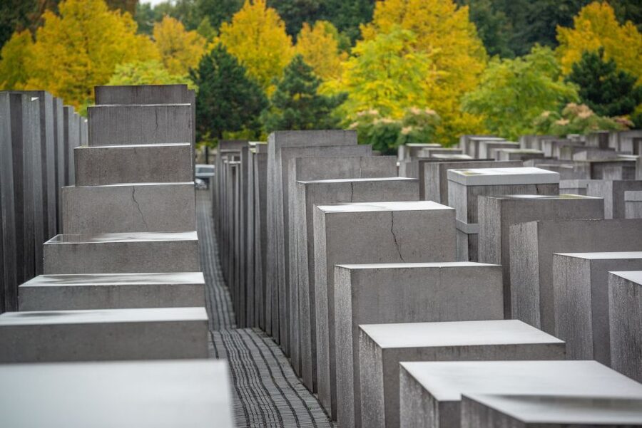 Third Reich and the Holocaust in Berlin Private Guided Tour - The big picture: what this 5-hour walk really explains