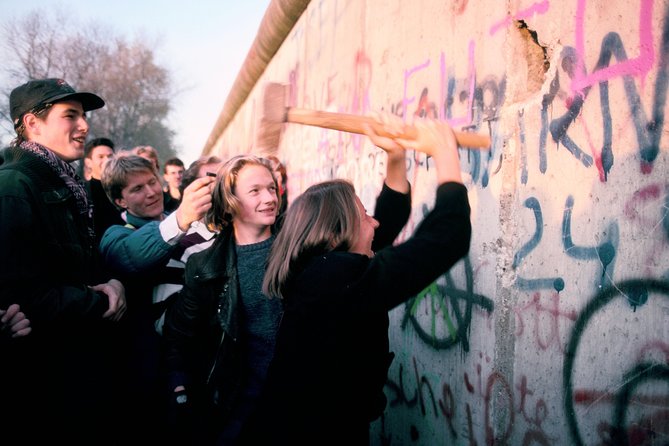 Wall Tour Berlin - Fates, Heroes & Love Stories - Who this tour is best for